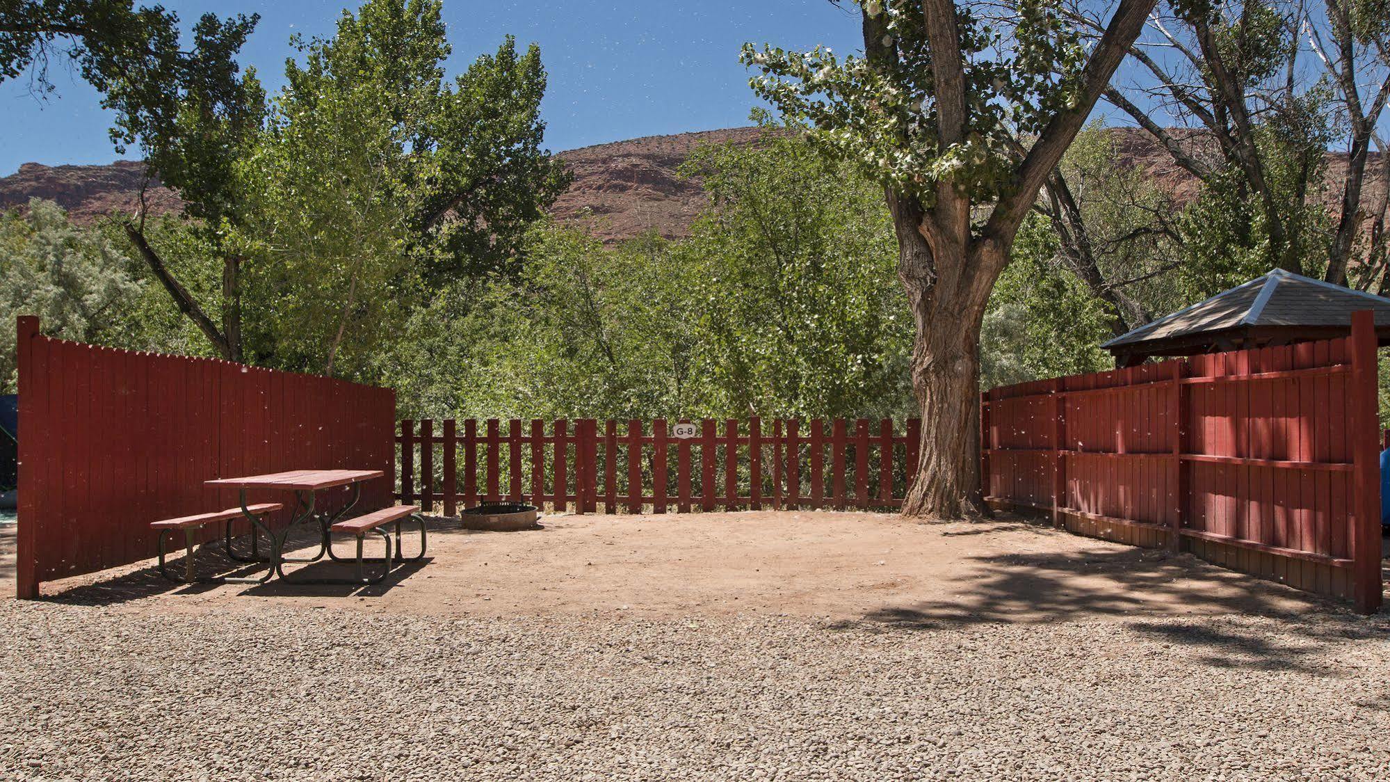Sun Outdoors Moab Downtown Hotel ภายนอก รูปภาพ