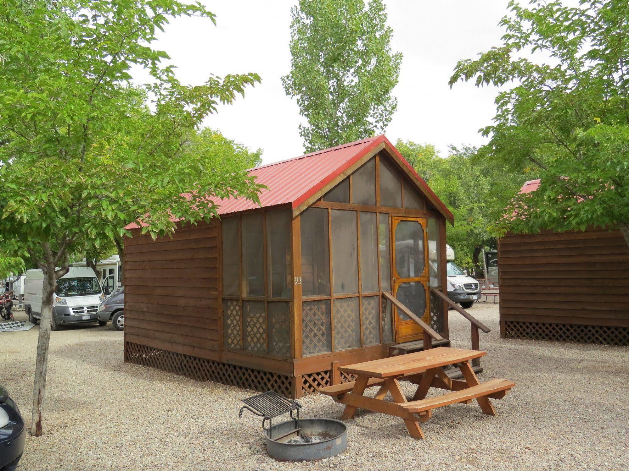 Sun Outdoors Moab Downtown Hotel ภายนอก รูปภาพ